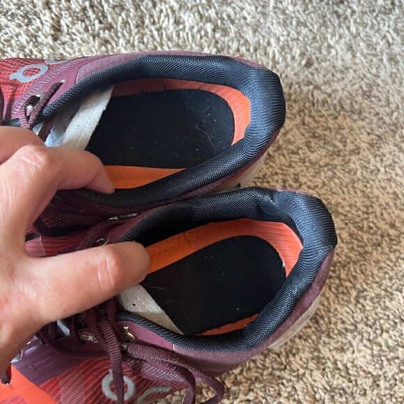 On Running Cloudflow sneakers in Flare Dawn - Picture 4 of 8